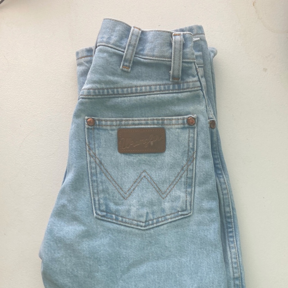 Wranglers Women’s High-rise Cowboy Cut Slim Fit Jean